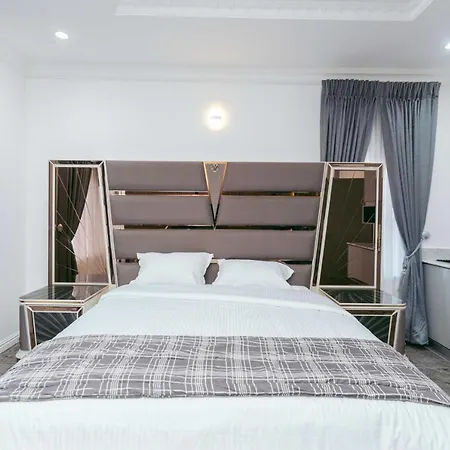 Phoenix Luxury Apartments Abuja Exterior photo