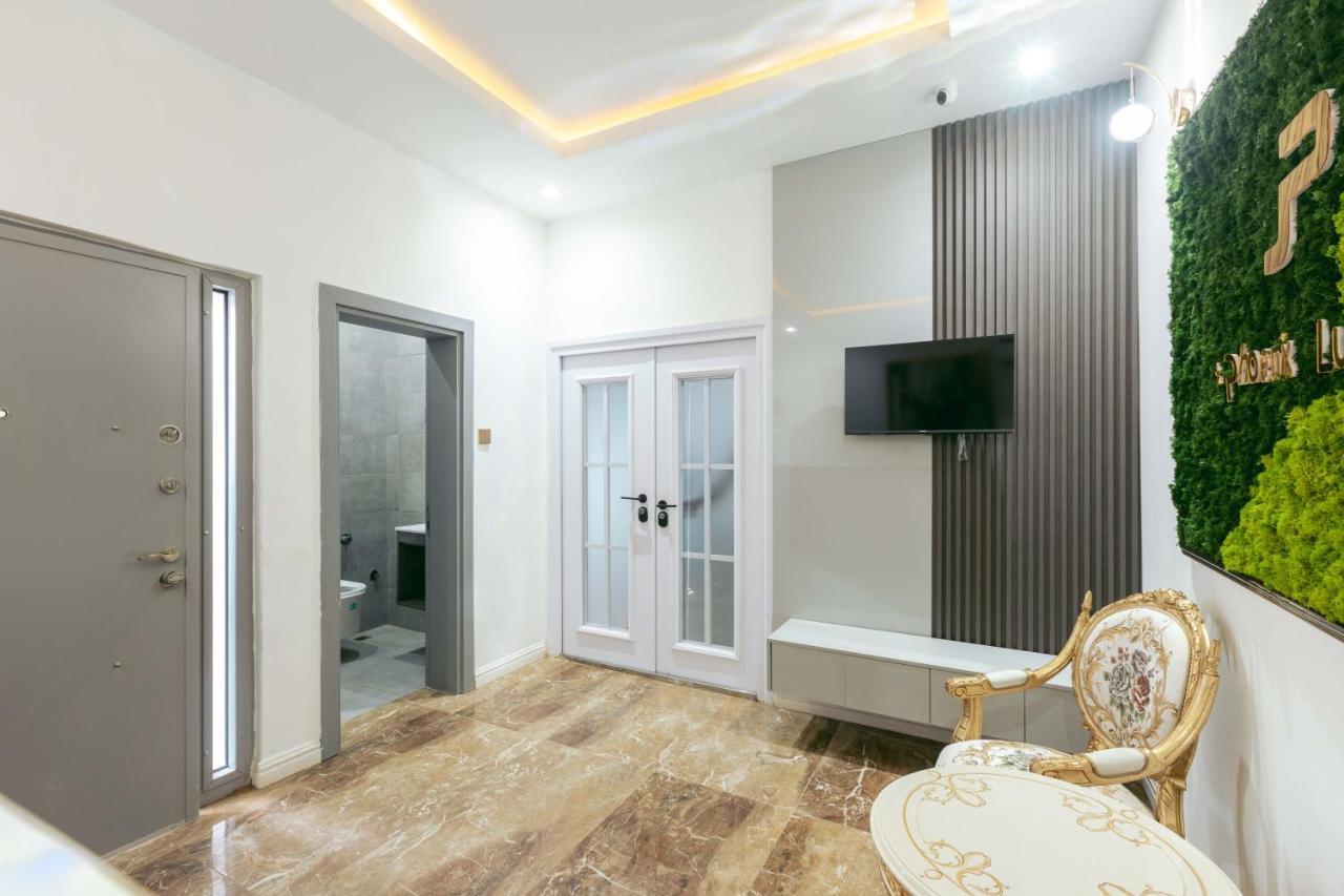 Phoenix Luxury