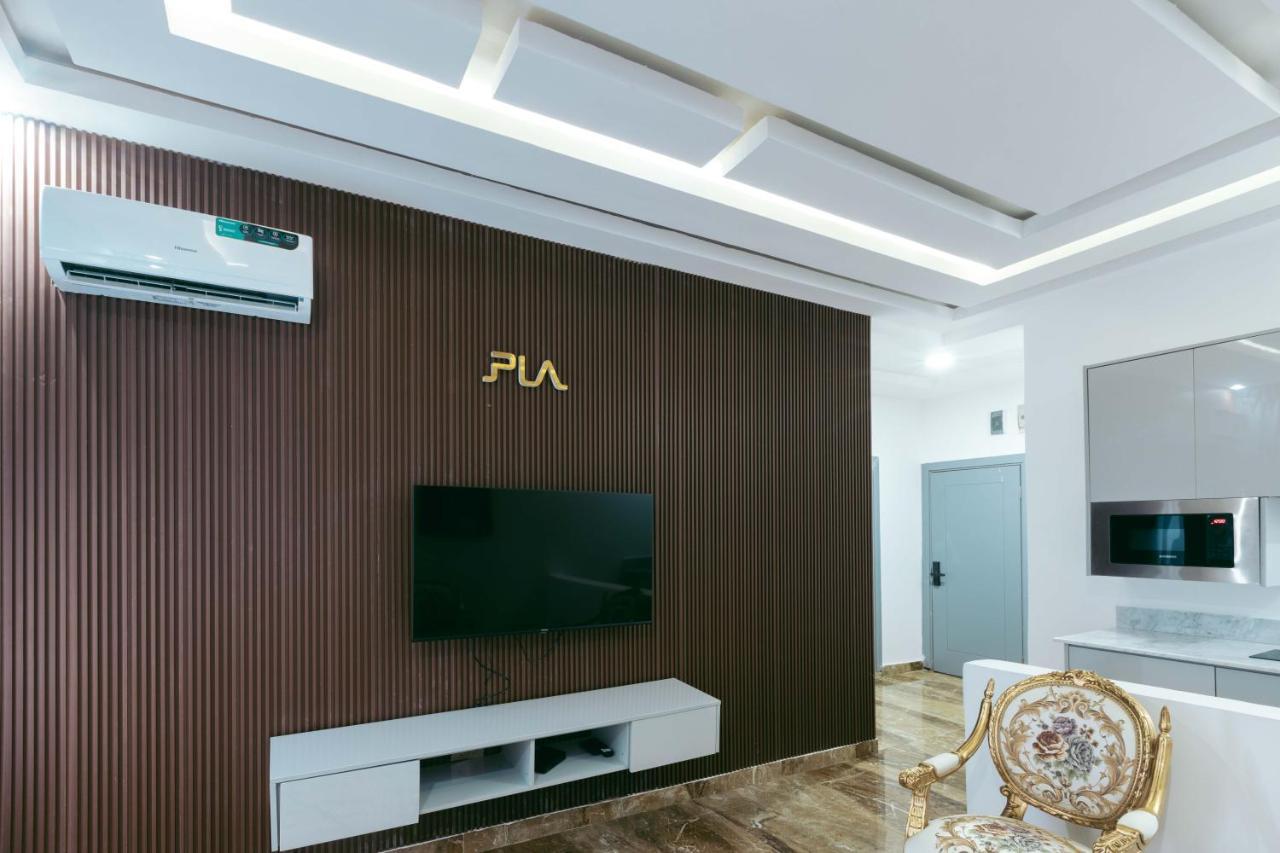 Phoenix Luxury *